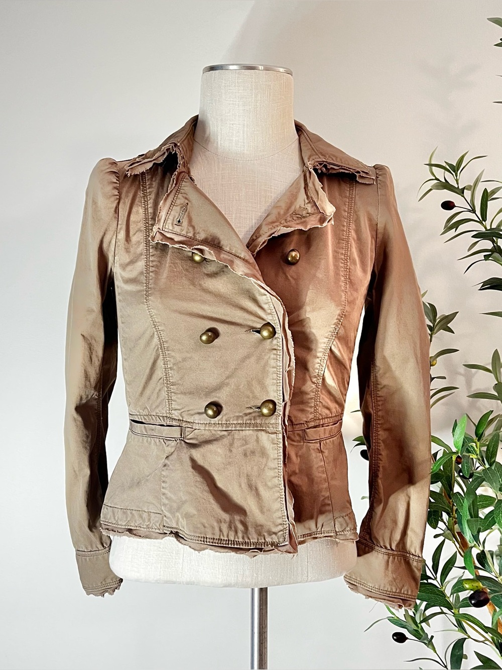 Y2K Ann Taylor Tan Utility Jacket with Tailored Seams